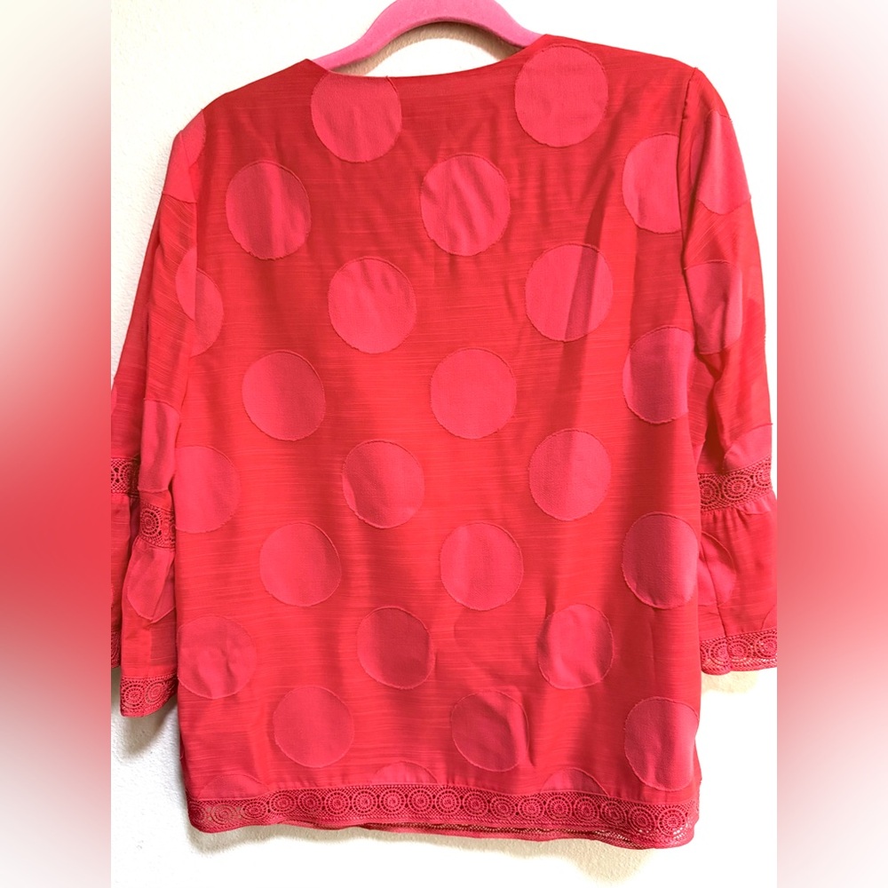 New Chico's Vibrant Orange Blouse with Large Textured Dots,lace trimmed,Office - Picture 5 of 9